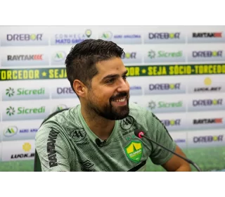 António Oliveira Assume o Comando Técnico do Corinthians